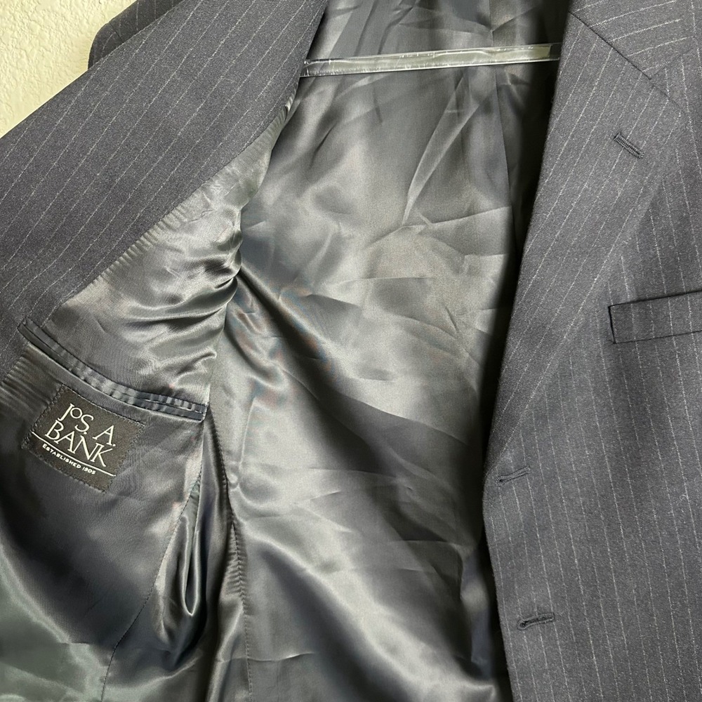 Jos A Bank Executive Collection Navy Pinstripe Wool Cashmere Blazer Jacket 42S - Picture 8 of 10